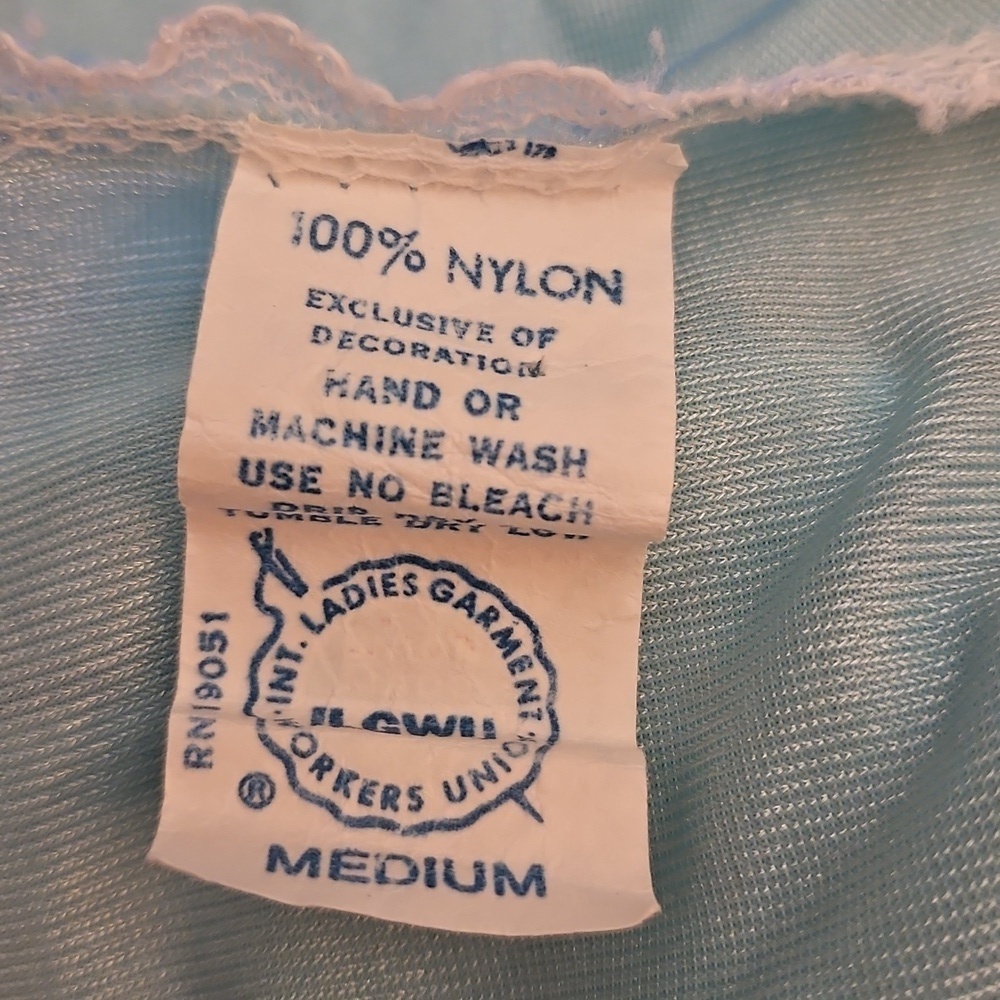 Vintage Union Made 1960s Turquoise Blue Lace Trim Satin Nightgown - Picture 10 of 10